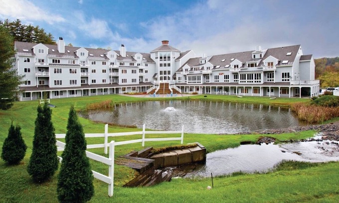 Windsor Station Balnéaire | Mount Ascutney in Brownsville Vermont an Enchanting Holiday Inn Club Resort