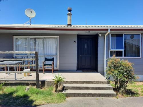 Mount Maunganui Maison | Mount Budget Accommodation