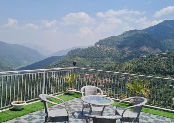 Kandaghat Maison | Mount heaven