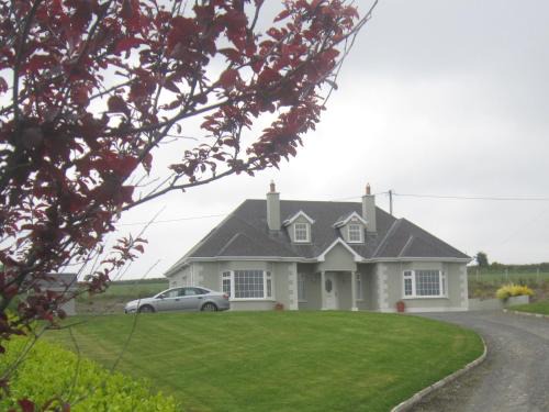 Watch House Village Maison | Mount Leinster View