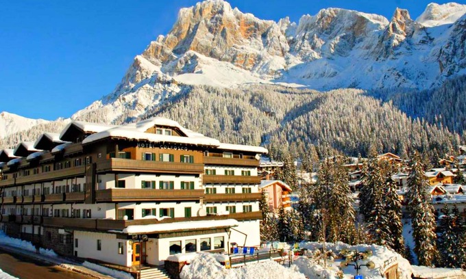 San Martino di Castrozza Copropriété | Mountain Style 1BR Overlooking Pale di San Martino
