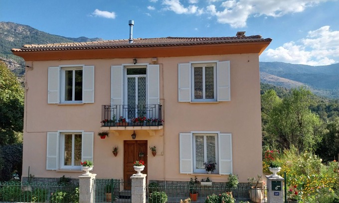 Calacuccia Appartement | Appartement en montagne à Cuccia.