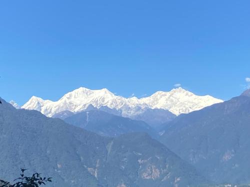 Pelling Maison | Mountain Buddies