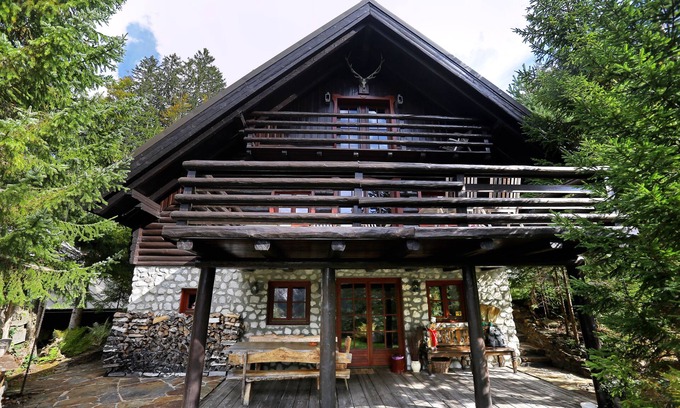 Kranjska Gora Maison | ★ Mountain Dreams★Stunning view over Lake Jasna☆Family Friendly Terrace Bikes