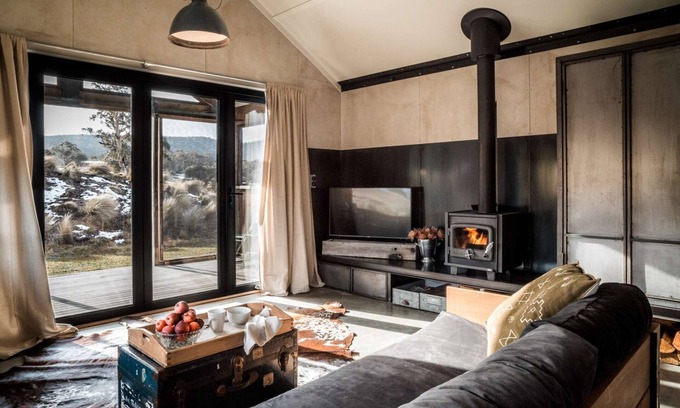 Crackenback Cabine | *MOUNTAIN ESCAPE * Pets Welcome * LUXURY SECLUSION