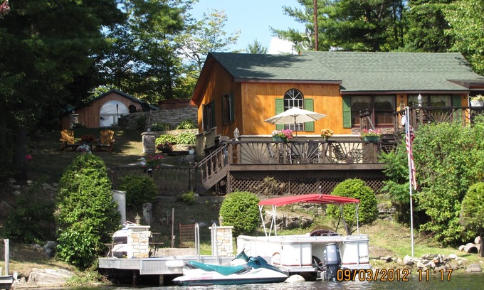 Town of Hermon Maison | Trout Lake Waterfront Cottage dans la région du parc Adirondack