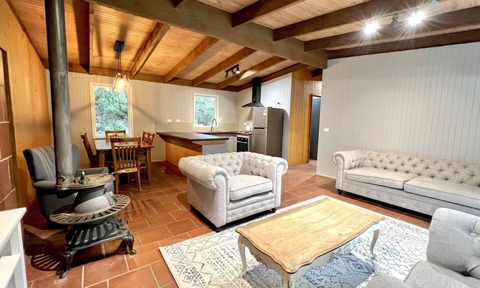 Bayswater Maison | Mountain House 30 min to Melbourne CBD