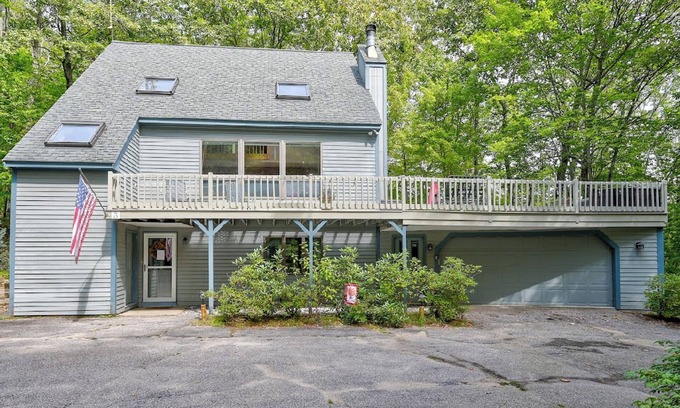 Eidelweiss Village Maison | Mountain Lake Getaway