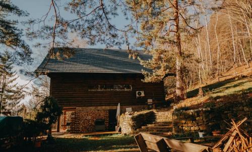 Potec Chalet De Ski | Mountain Lodge Azzy, surrounded by Ultimate Peace!