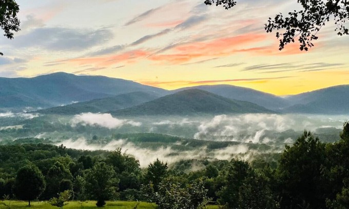 Afton Maison | Mountain Mama- Amazing Views! + Hot Tub!