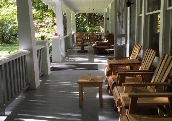 Ashford Hôtel | Mountain Meadows Inn & Chalet Suites