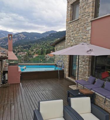 Synikia Mesi Trikalon Villa | Mountain stone villa, sea & mountain view at 1150m