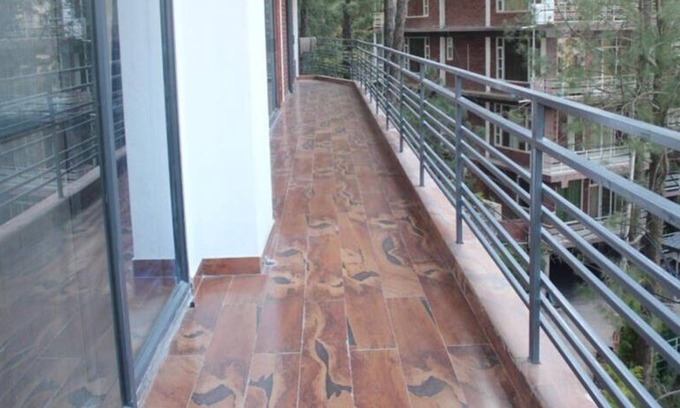 Kumarhatti Appartement | Mountain & Valley View Luxury 2 BHK Kasauli