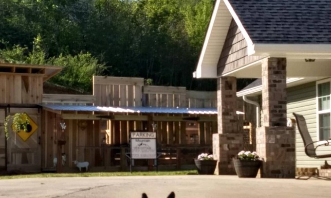 Trenton Cottage | Cottage avec vue sur la montagne