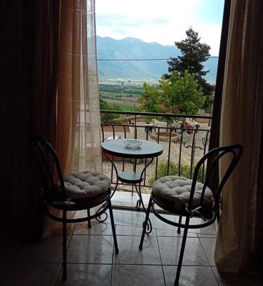 Mosia Maison | Mountain View