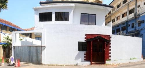 Kollupitiya Maison | Mountain View Holidays