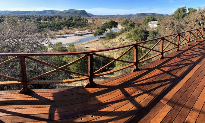 Barksdale Cabine | Mountain View Lodge- Riverfront 23-Acre Ranch
