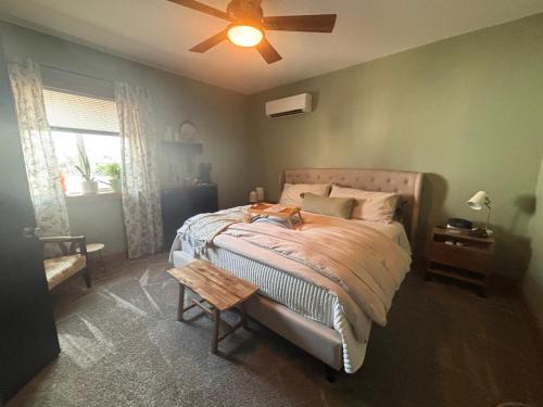 Jim Thorpe Maison | Mountain View Room wPrivate Bath close to downtown