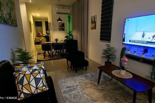 Ipoh Maison | Mountain View Umoh50 Ipoh End-Lot Wi-fi Cozy