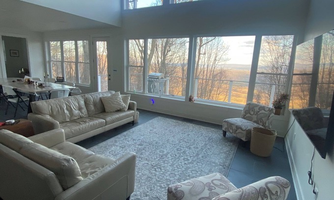 James Creek Maison | Mountain Views on 27 acres - 15 minutes from Raystown Lake