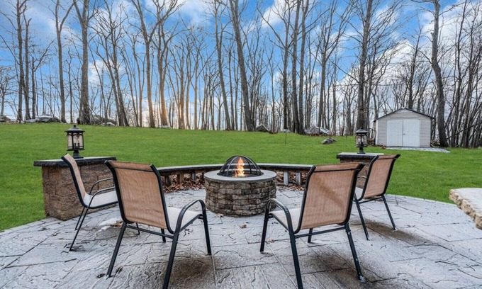 Stony Point Maison | Mountain Views That'll Take Your Breath Away!