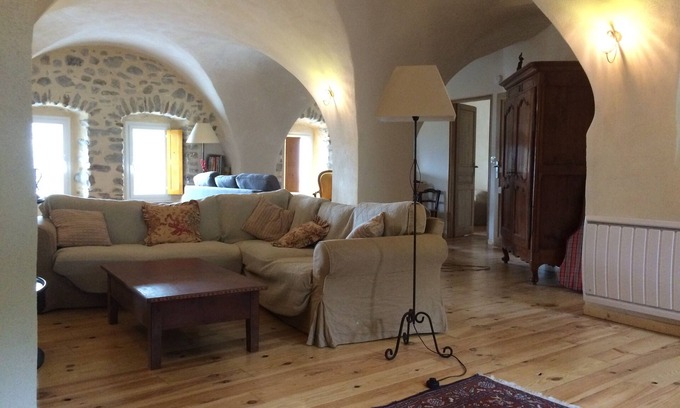 Ubaye-Serre-Poncon Maison | maison de village de montagne
