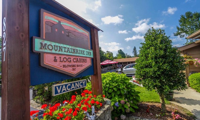 Blowing Rock Hôtel | Mountainaire Inn and Log Cabins
