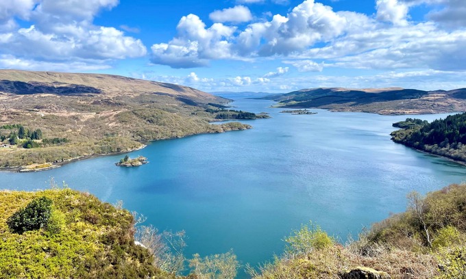 Tighnabruaich Appartement | Mountainside, stunning sea views, coastal