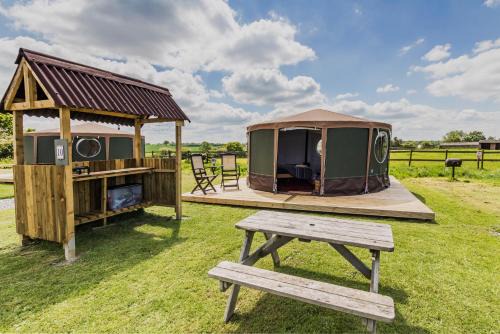Hanmer Autre | Mousley House Farm Campsite and Glamping