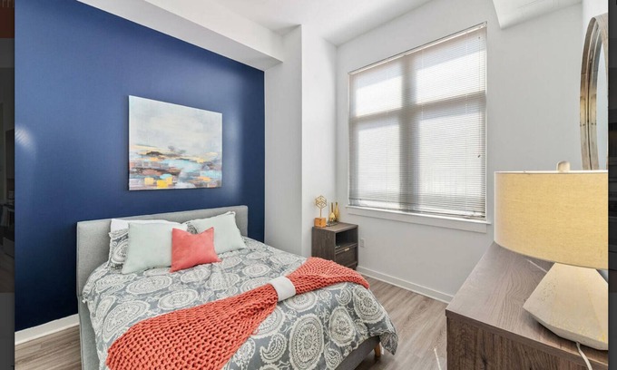 Potomac West Appartement | Move-in ready fully furnished in luxury apartment!