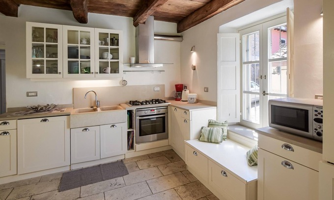 Fivizzano Maison | 6 chambres hébergement à Loc. Spicciano