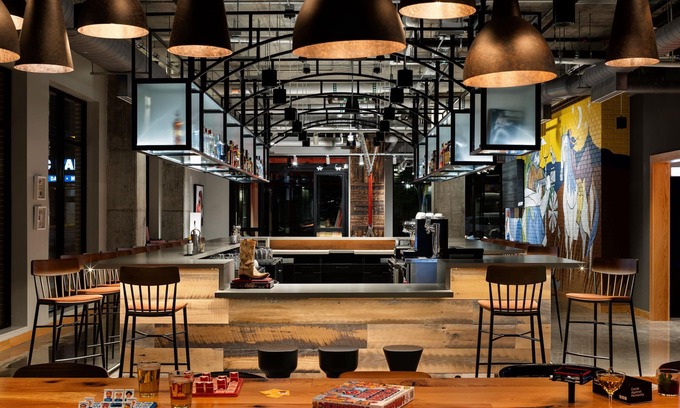 Old Market Hôtel | Moxy Omaha Downtown