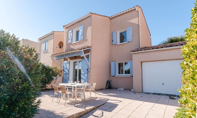 Saint-Pierre-la-Mer Maison | MP27 Confortable pavillon dans résidence avec piscine