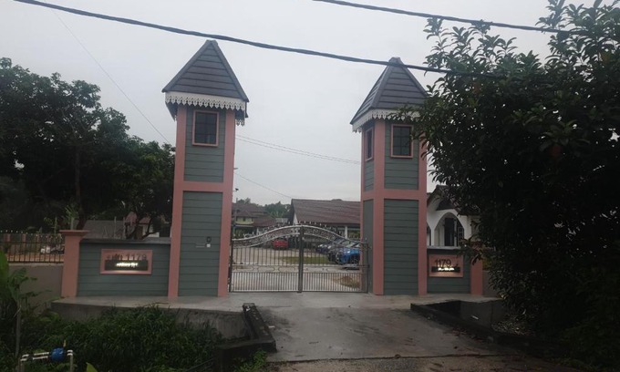 Merbau Sempak Maison | MRI Residence - Homestay in Sg Buloh with Swimming Pool - No Pork&Alcohol Allowed