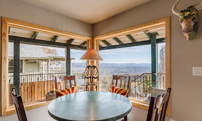 Jerome Maison | Mrs. Garcia's Bungalow W/ Captivating Views