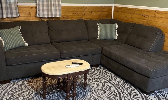 Delbarton Cabine | MT. Hideaway 2 bedroom, Lg. parking, .straight across from Buffalo MT. Trail 14