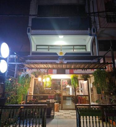Talat Yai Hôtel | MTfriendhome