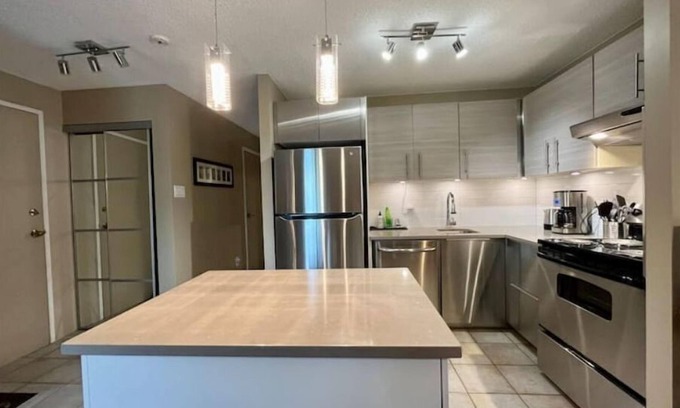 Verdun Copropriété | MTL Comfy, Honest and Well-Located Condo w/office