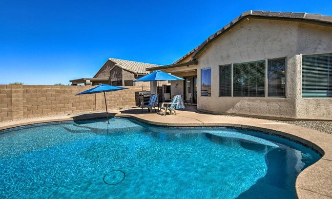 Gold Canyon Maison | Mtn-View Home with Pool and BBQ in Gold Canyon