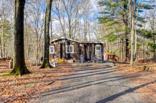 Round Top Maison | Mtn Views and On-Site Hiking Trails Catskills Cabin