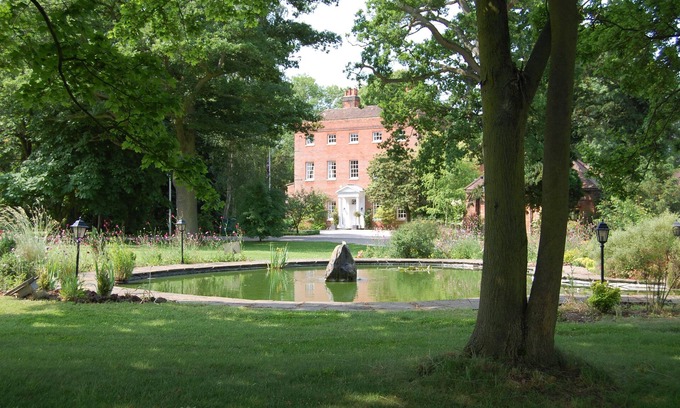 Ongar Maison | Mulberry House