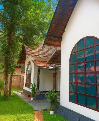 Munroe Island Maison | Munroe Plackal Heritage