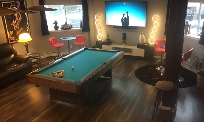 West University Maison | Murphys Game House !!