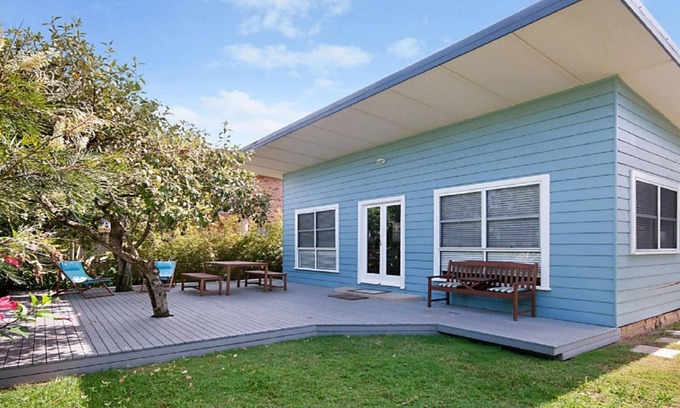 North Creek Maison | My Blue Heaven - Dog Friendly - Perfect Beach Side Cottage