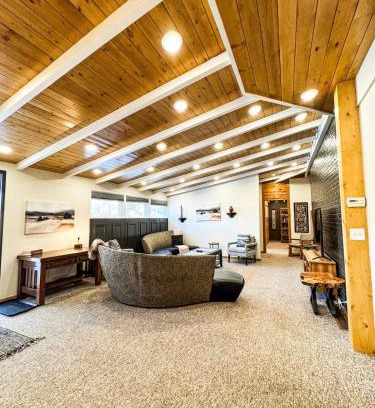 Willmar Appartement | MY PLACE! Luxury 2 Bed with piano!