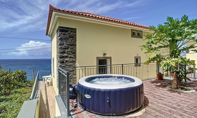 Ponta Delgada Appartement | My School II by Atlantic Holiday