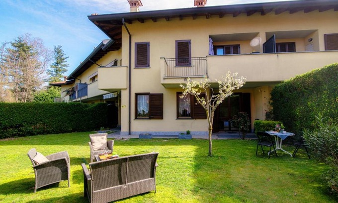 Cassina Rizzardi Appartement | My Sweet Garden - by MyHomeInComo