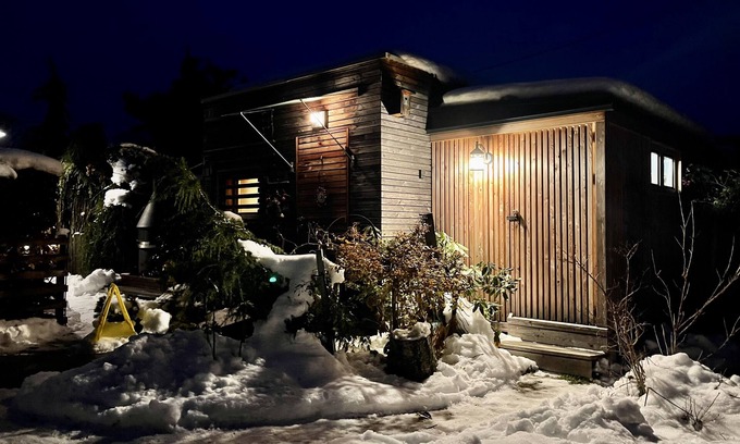 Treffen Chalet De Ski | My Tiny Moos- Small Natural Garden Chalet