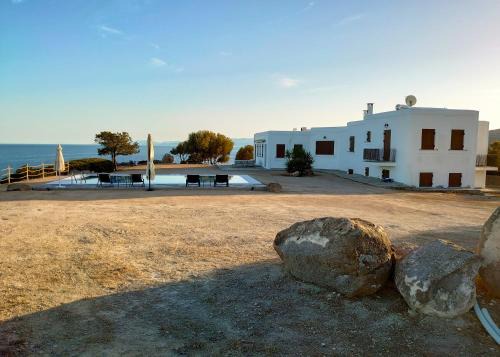 Kontos Villa | My Way Kavos Villa