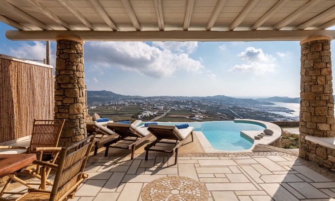 Tourlos Maison | Mykonos Divino